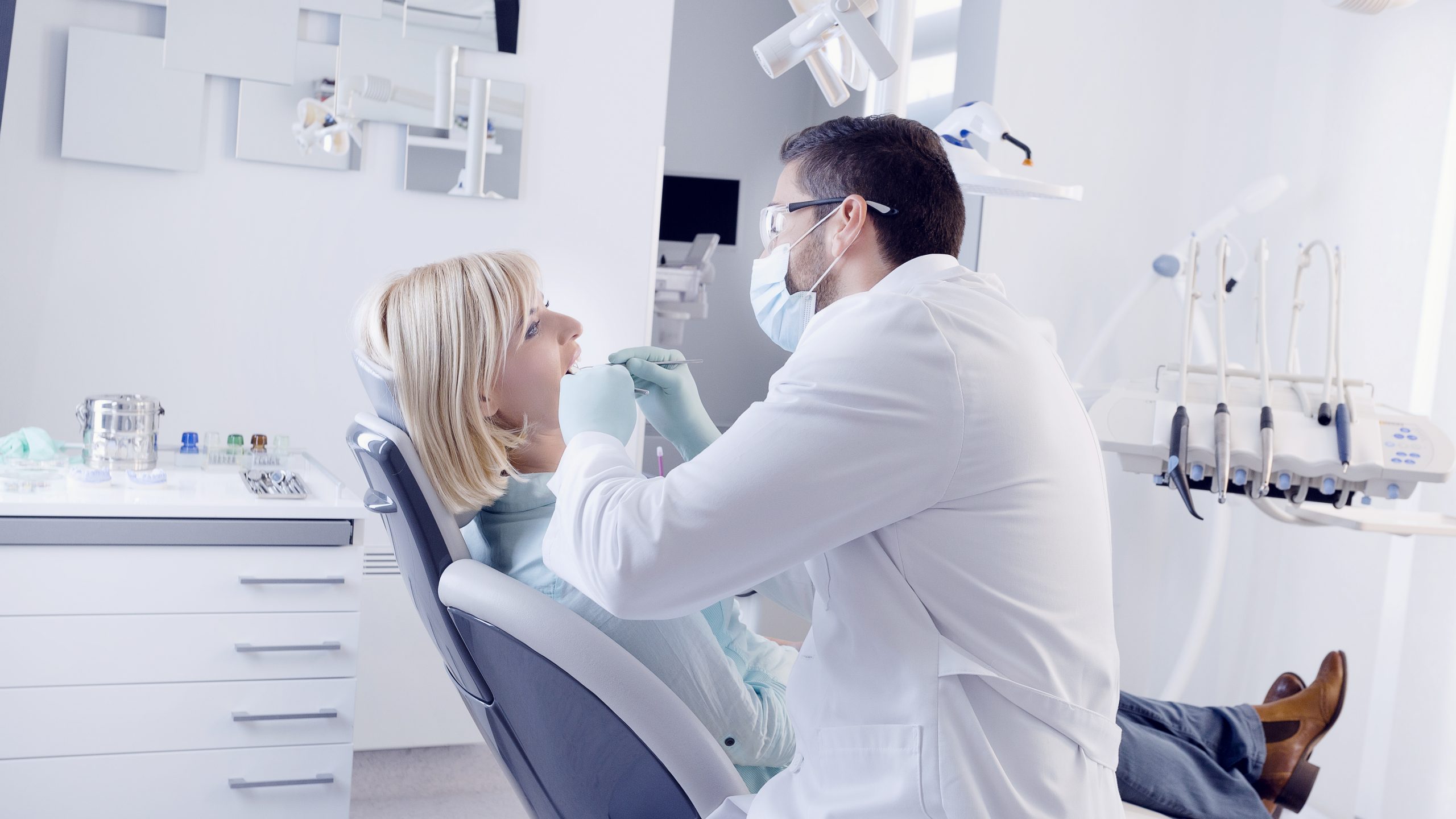 Dentist in Simsbury, CT